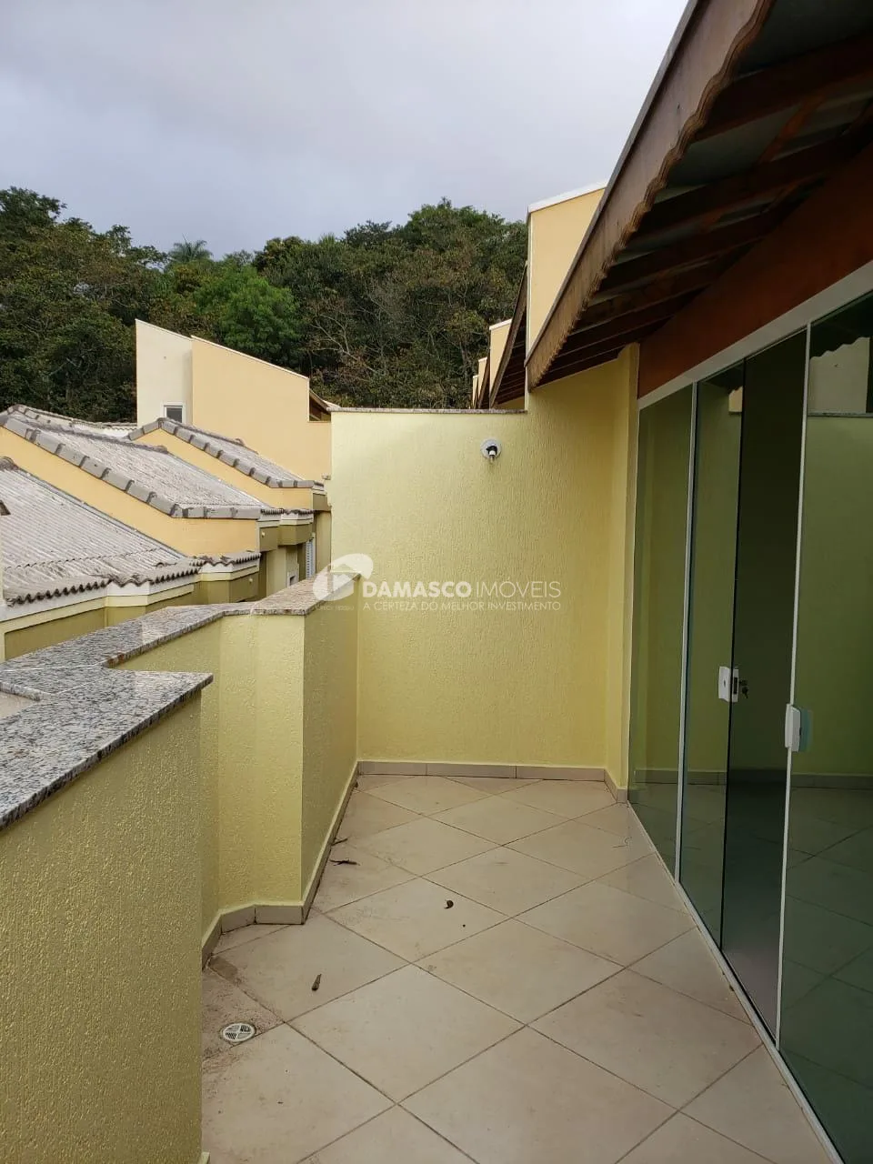 Sobrado à venda 2 Quartos, 2 Suites, 1 Vaga, 120M², Vila Príncipe de Gales, Santo André - SP