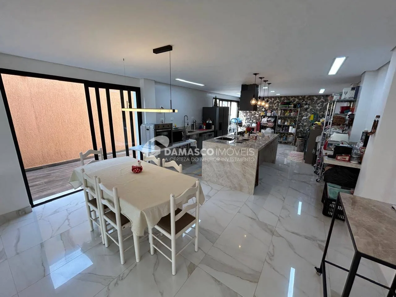 Casa à venda, 3 dorm, 4 vagas,  Olímpico, São Caetano do Sul, SP