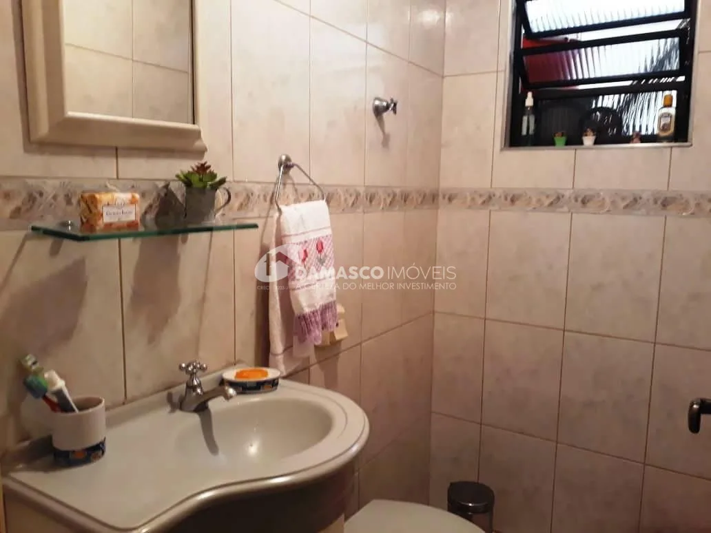 Sobrado à venda, 230mts A.U.,  3 Dorms, 1 Suite, 2 Vagas,  Olímpico, São Caetano do Sul - SP