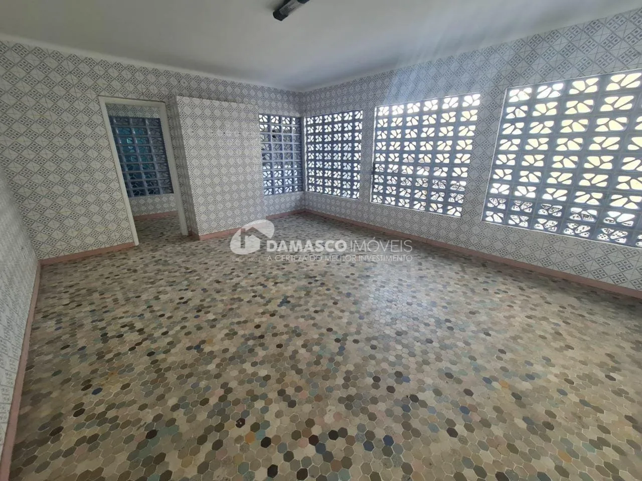 Sobrado para Locação 3 Quartos, 1 Suite, 4 Vagas, 500M², Cerâmica, São Caetano do Sul - SP