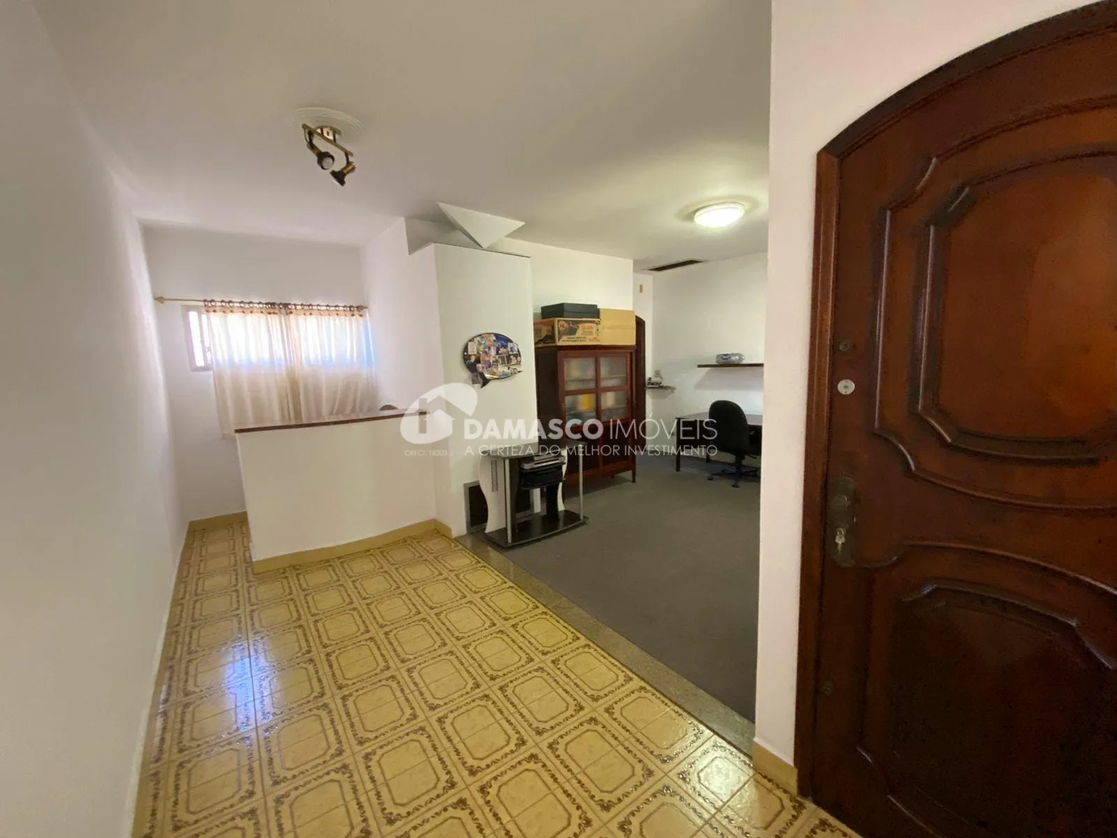 Sobrado à venda 4 Quartos, 1 Suite, 2 Vagas, 310M², Olímpico, São Caetano do Sul - SP