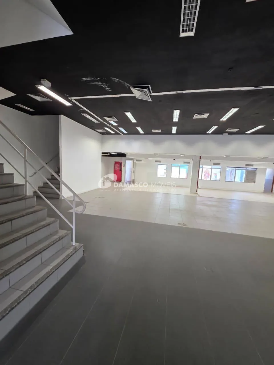 Imóvel Comercial para Locação em Santo André | 1.300 m² | 15 Vagas | Estrutura Completa