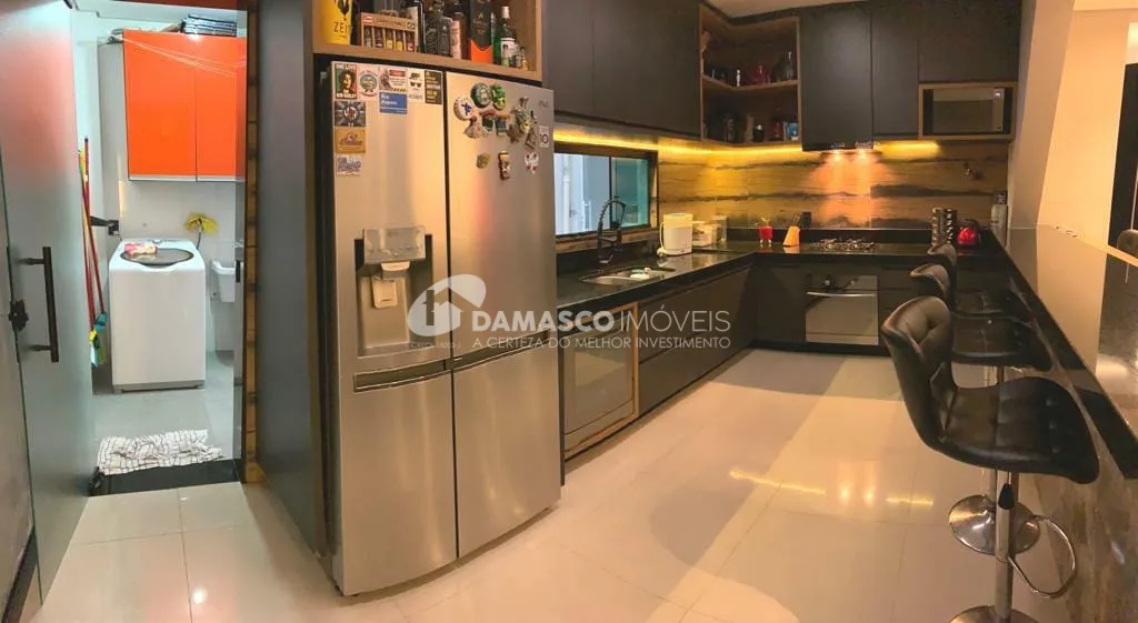 Sobrado à venda 3 Quartos, 1 Suite, 2 Vagas, 120M², Barcelona, São Caetano do Sul - SP