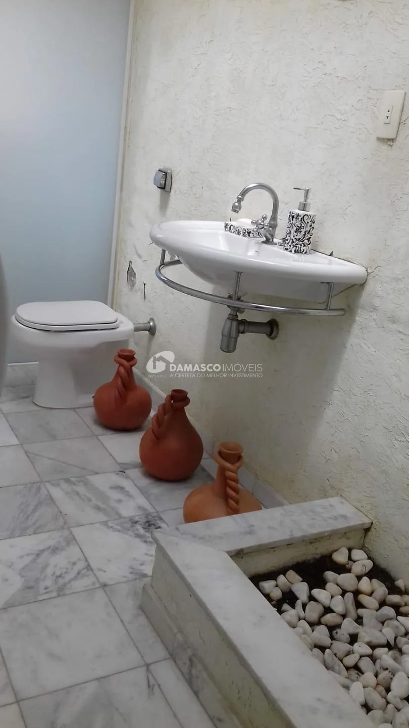 Sobrado à venda 4 Quartos, 2 Suites, 2 Vagas, 300M², Rudge Ramos, São Bernardo do Campo - SP