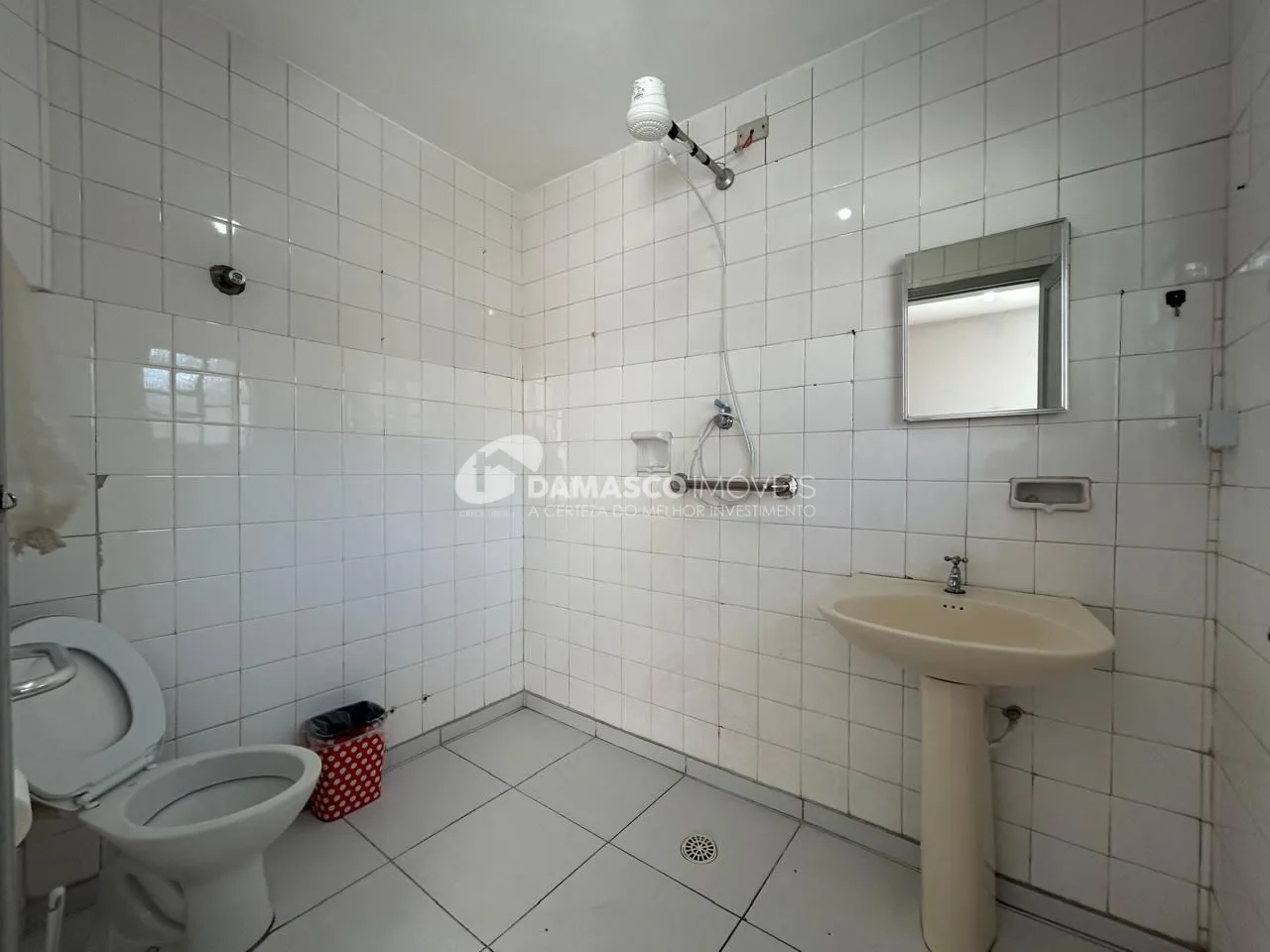 Casa à Venda no Bairro Olímpico, São Caetano do Sul | 131 m² | 2 Dormitórios e 2 Vagas