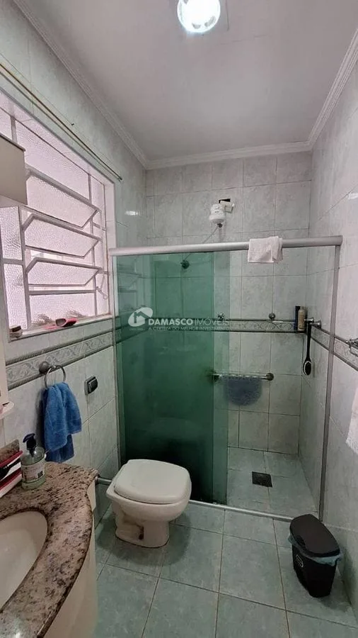 IMÓVEL TÉRREO NO BAIRRO SANTA PAULA COM DUAS CASAS E SALÃO COML