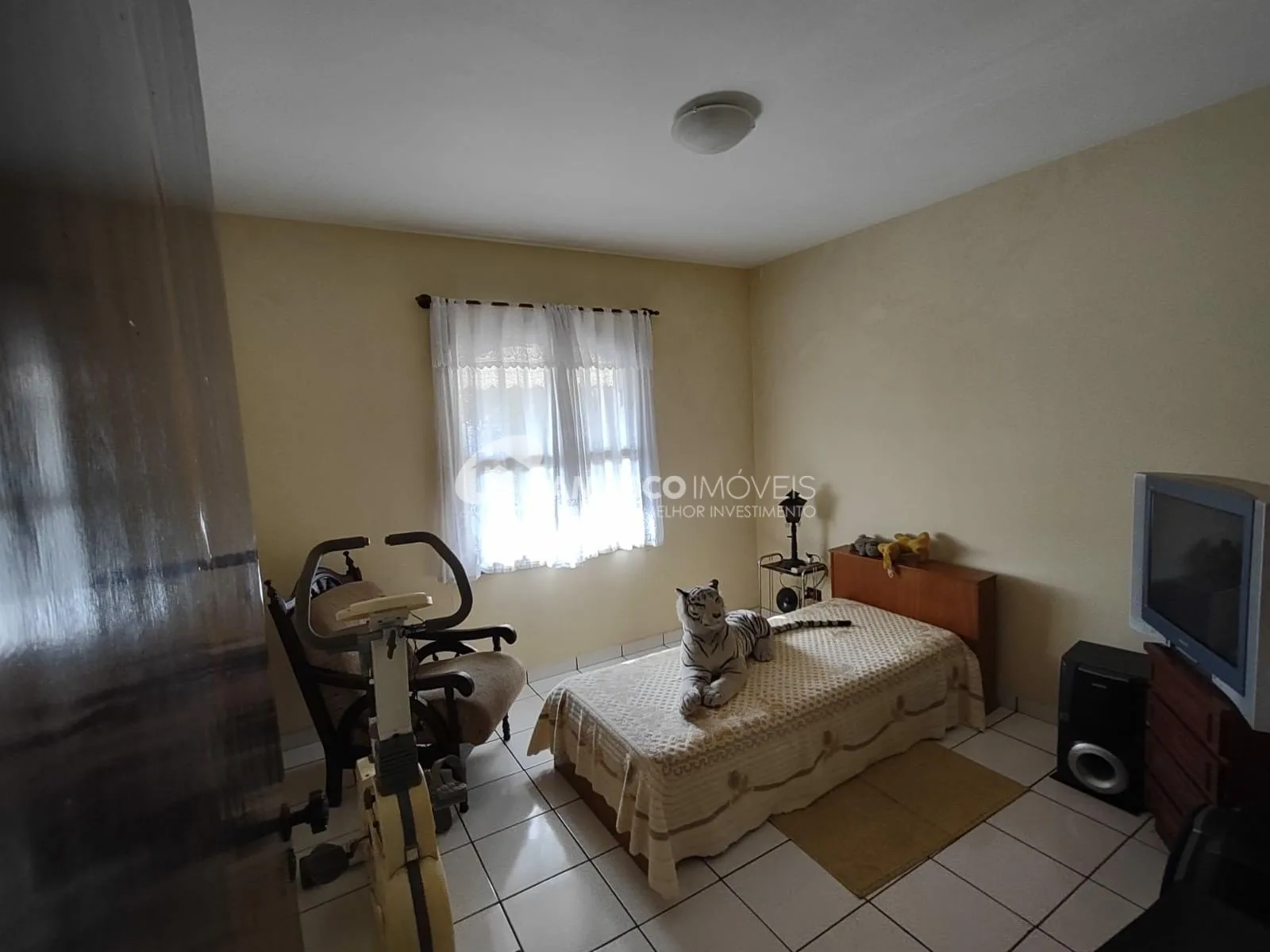 Sobrado para Locação 4 Quartos, 1 Suite, 5 Vagas, 370M², Vila Metalúrgica, Santo André - SP