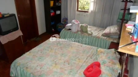 Casa à venda 3 Quartos, 2 Suites, 10 Vagas, 396M², Vila Bastos, Santo André - SP