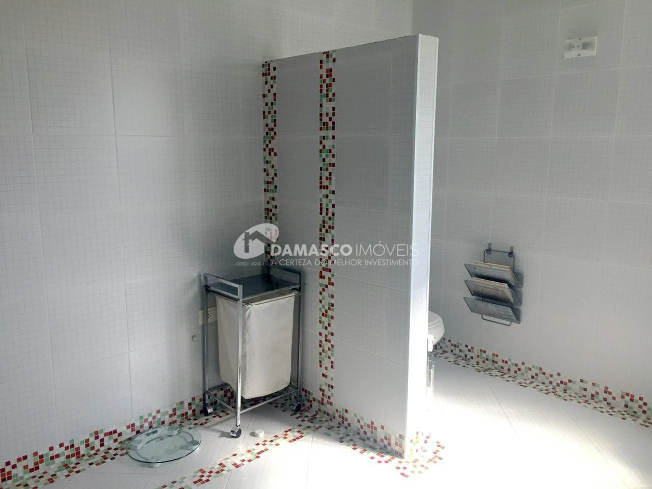 Sobrado para Locação 3 Quartos, 1 Suite, 4 Vagas, Santo Antônio, São Caetano do Sul - SP