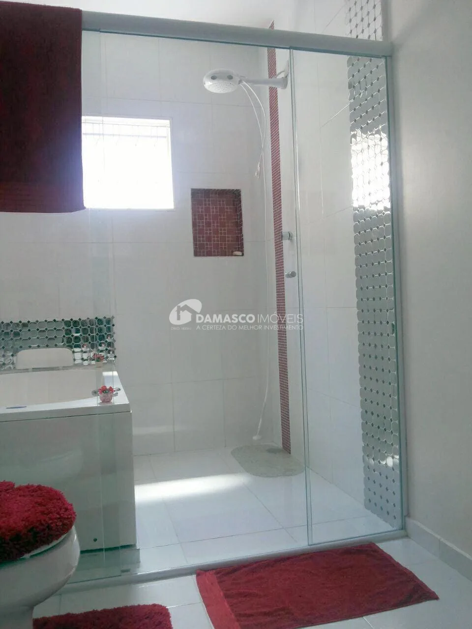 Sobrado à Venda 3 Quartos, 3 Suites, 6 Vagas, Nova Gerty, São Caetano do Sul - SP