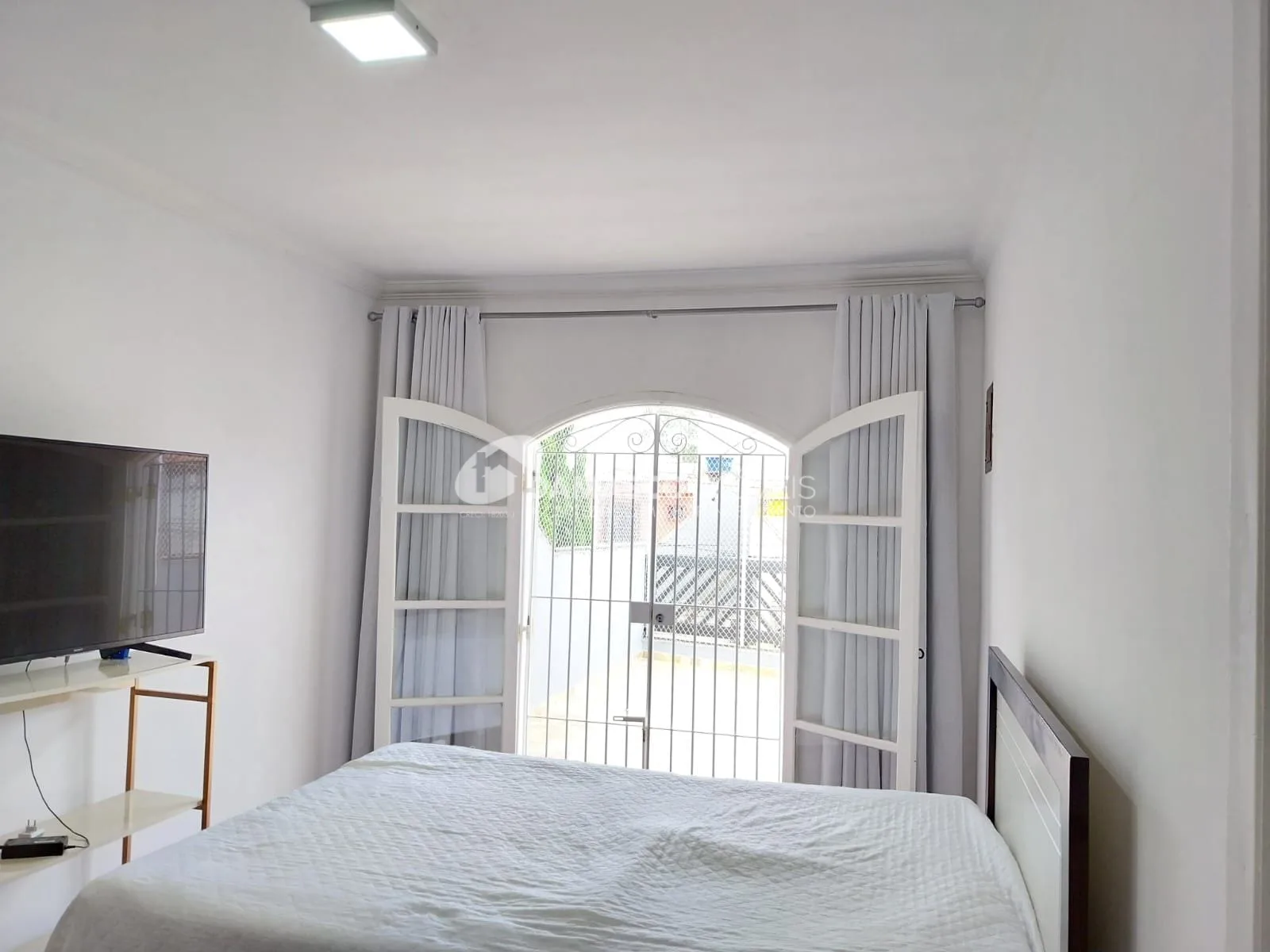 Sobrado à venda com edícula 4 dorm, 4 vagas, Jardim Las Vegas, Santo André, SP