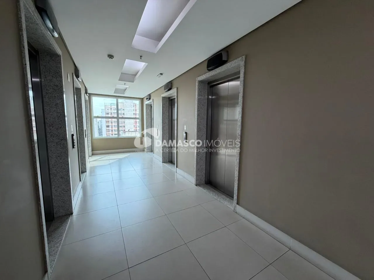 Sala Comercial com 37 m² à venda , com localização privilegiada, no Centro de São Caetano do Sul, SP