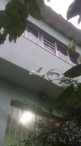 Sobrado à venda 3 Quartos, 1 Suite, 2 Vagas, 285M², Santa Maria, Santo André - SP