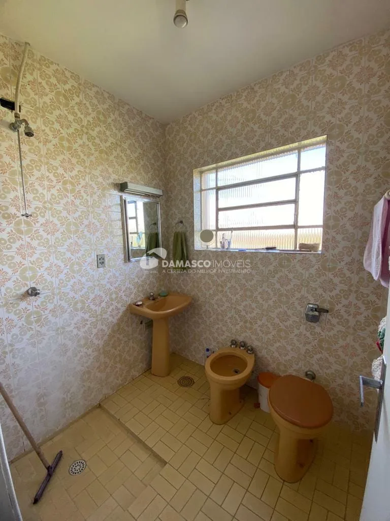 Sobrado à venda 4 Quartos, 2 Vagas, 157M², Rudge Ramos, São Bernardo do Campo - SP