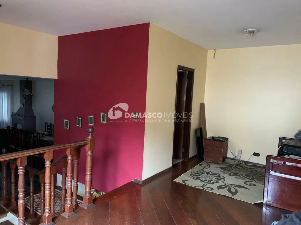Sobrado à venda 3 Quartos, 1 Suite, 3 Vagas, 307M², Santa Maria, São Caetano do Sul - SP