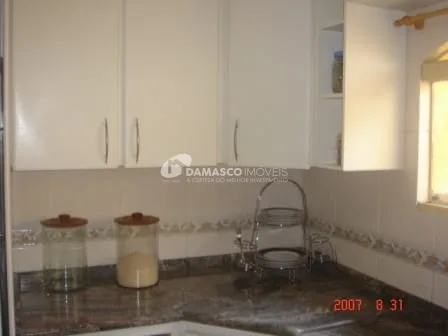 Sobrado à venda 3 Quartos, 1 Suíte, 4 Vagas, 270M², Nova Petrópolis, São Bernardo do Campo - SP