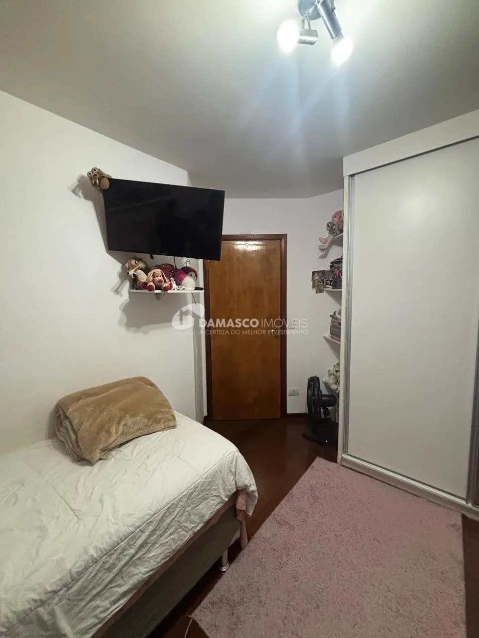 Apartamento para locação com 120 m² de área útil, mobiliado, com 3 quartos, Bairro Barcelona, São Caetano do Sul