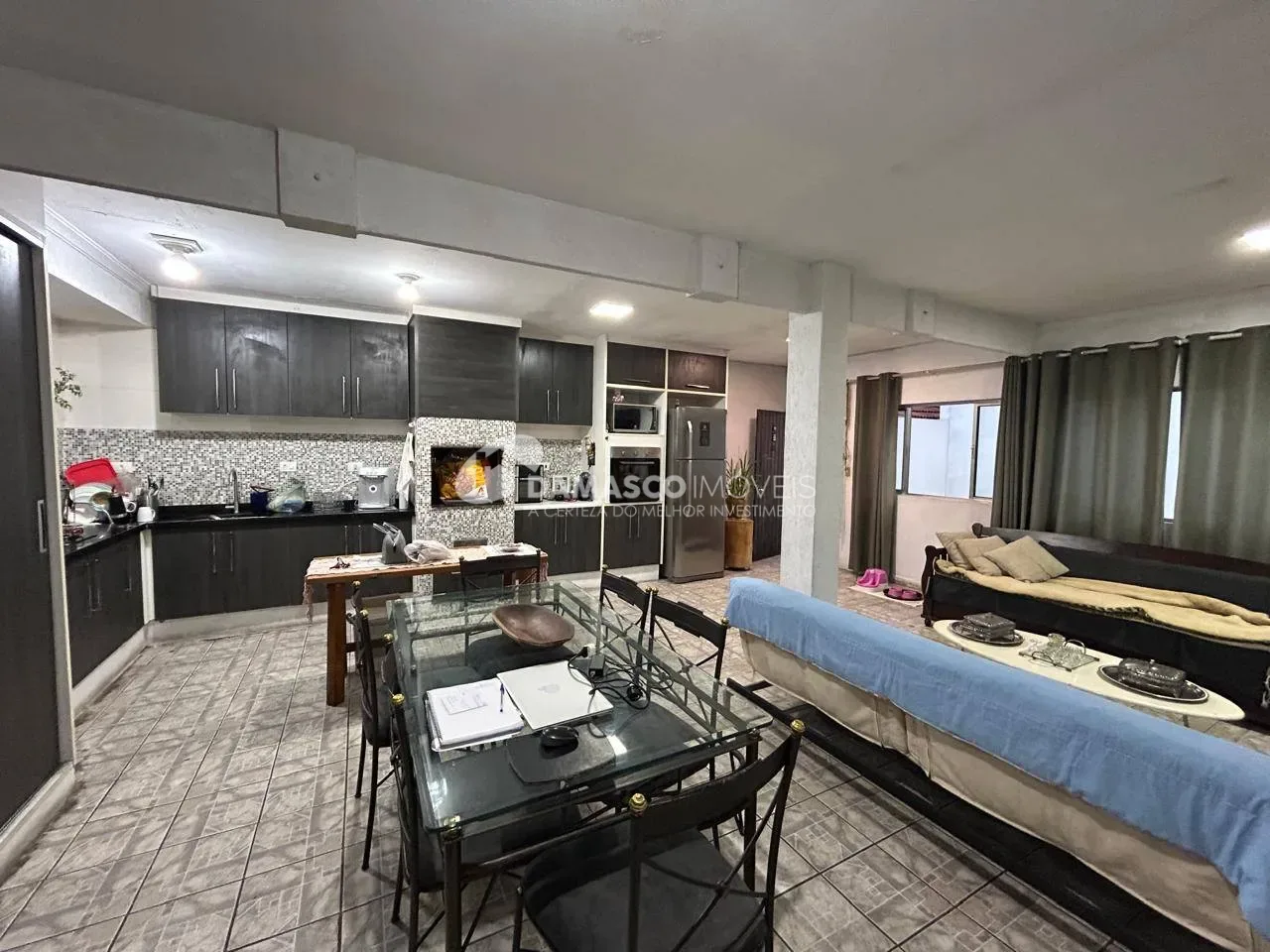 Sobrado à venda no Santa Paula | 176 m² | 2 dormitórios | 1 suíte | 4 vagas