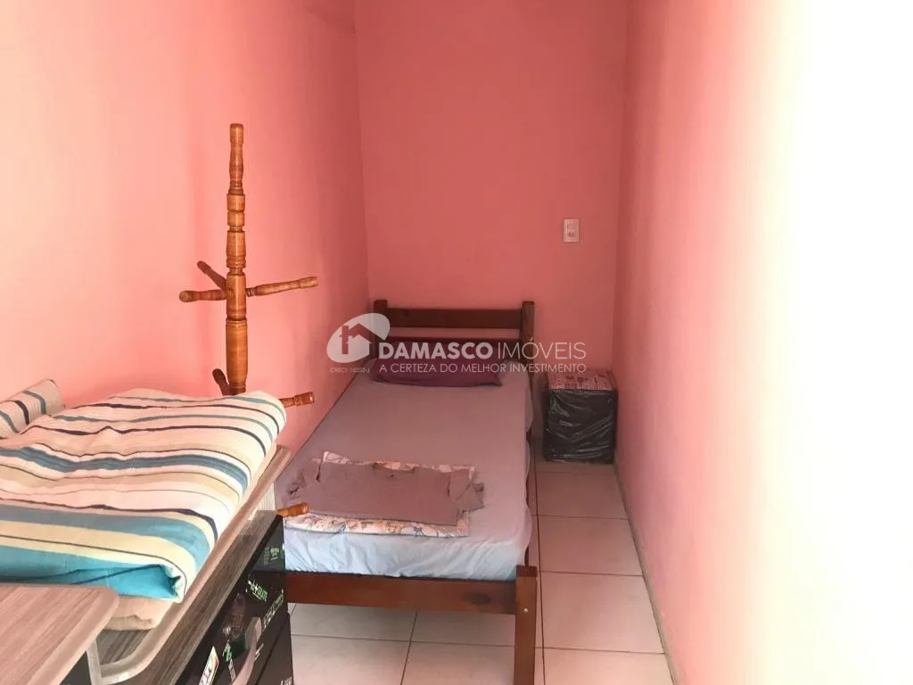 Sobrado à venda 1 Quarto, 1 Suite, 3 Vagas, 254M², Nova Gerty, São Caetano do Sul - SP
