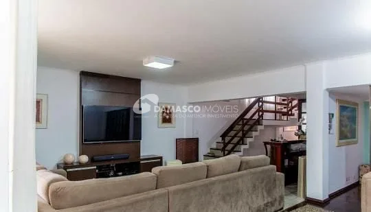 Sobrado à venda 4 Quartos, 4 Suites, 8 Vagas, Jardim, Santo André - SP