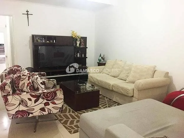 Sobrado à venda 3 Quartos, 1 Suite, 3 Vagas, 263M², Barcelona, São Caetano do Sul - SP