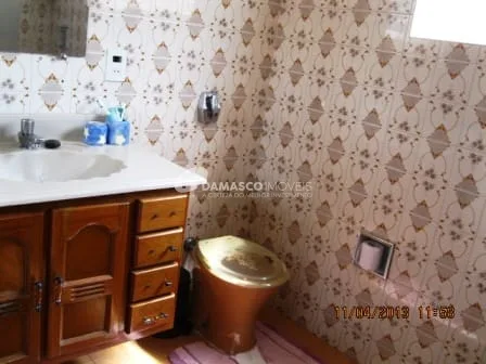 Sobrado para Locação 3 Quartos, 1 Suite, 25 Vagas, Palmares, Santo André - SP