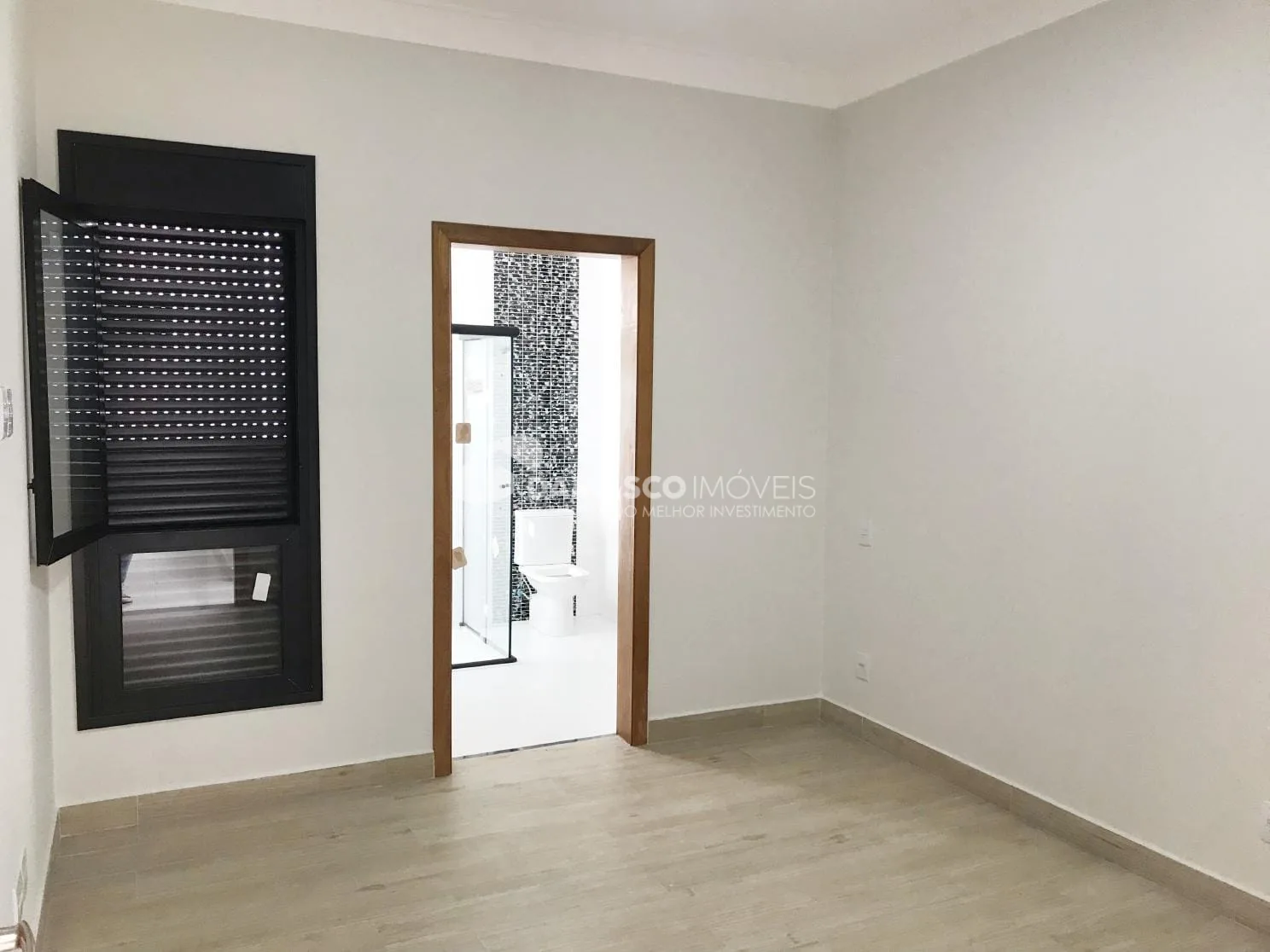 Sobrado à venda 3 Quartos, 3 Suites, 3 Vagas, 260M², Santa Maria, São Caetano do Sul - SP