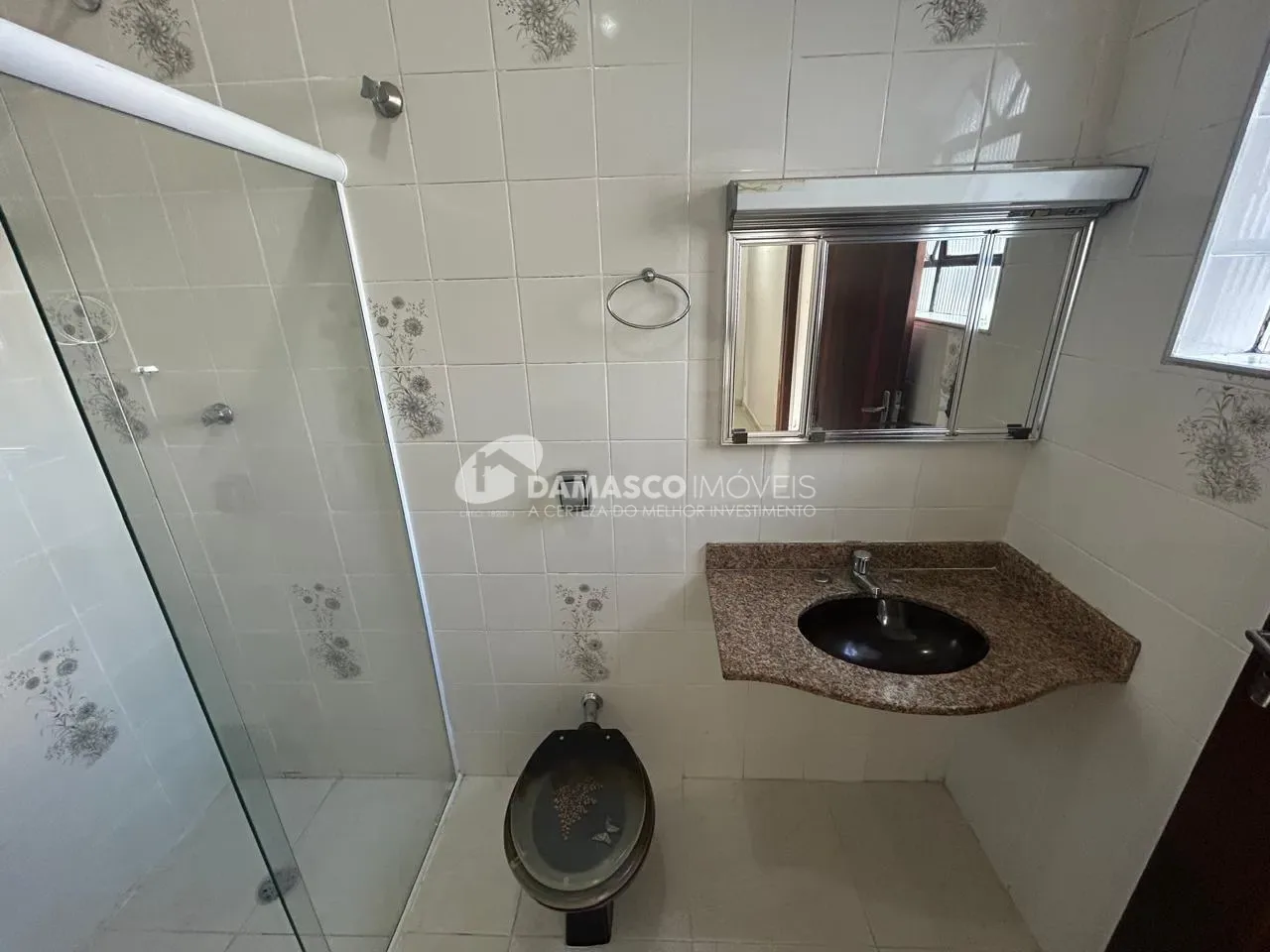 Sobrado para Venda 3 Quartos, 2 Suites, 5 Vagas, Mauá, São Caetano do Sul - SP