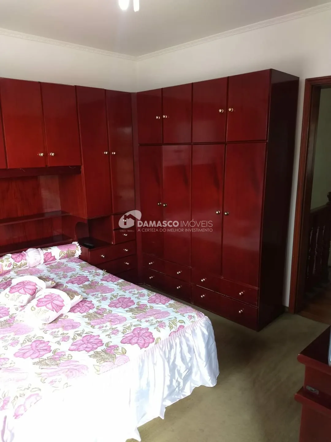 Sobrado à venda 3 Quartos, 1 Suite, 2 Vagas, 195M², Vila Alpina, São Paulo - SP