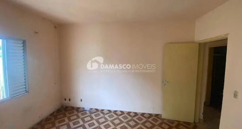 Casa Térrea - Bairro Olímpico