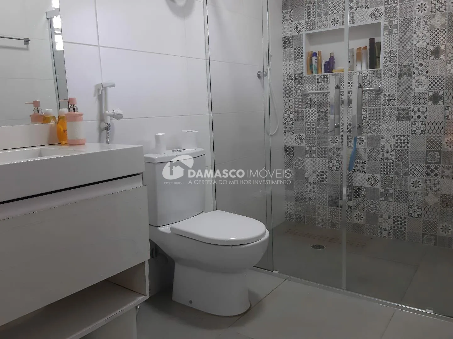 Sobrado à venda 3 Quartos, 2 Suites, 2 Vagas, 209M², Osvaldo Cruz, São Caetano do Sul - SP