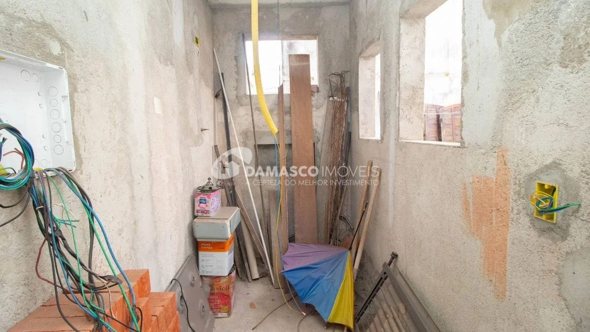 Imóvel com duas casas Bairro Osvaldo Cruz
