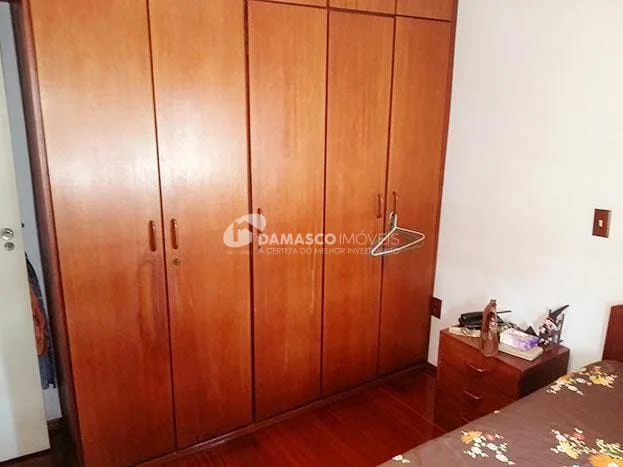 Casa à venda 3 Quartos, 1 Suite, 2 Vagas, 201M², Jardim São Caetano, São Caetano do Sul - SP