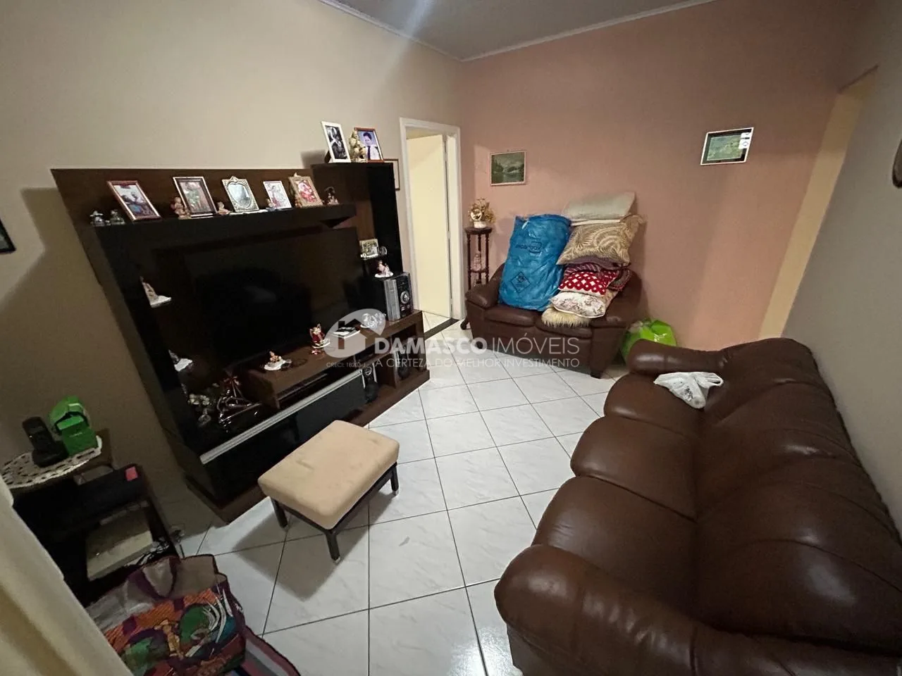 Casa padrão com 108 m² de área útil à Venda, com fácil acesso à via Anchieta,  na Vila Vermelha, São Paulo, SP