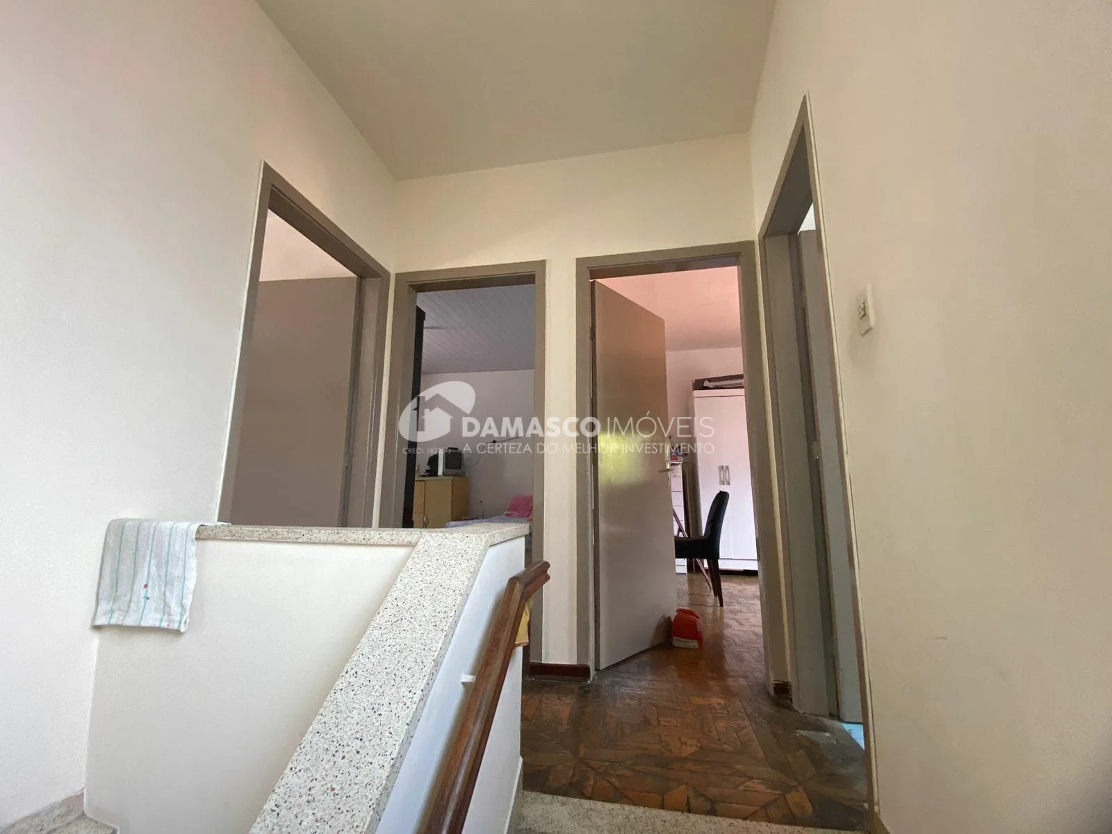 Casa à venda 1 Quarto, 1 Vaga, Olímpico, São Caetano do Sul - SP
