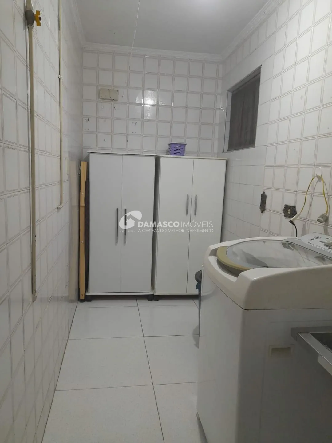 Sobrado à venda 4 Quartos, 2 Suites, 3 Vagas, 210M², Parque Tomas Saraiva, São Paulo - SP