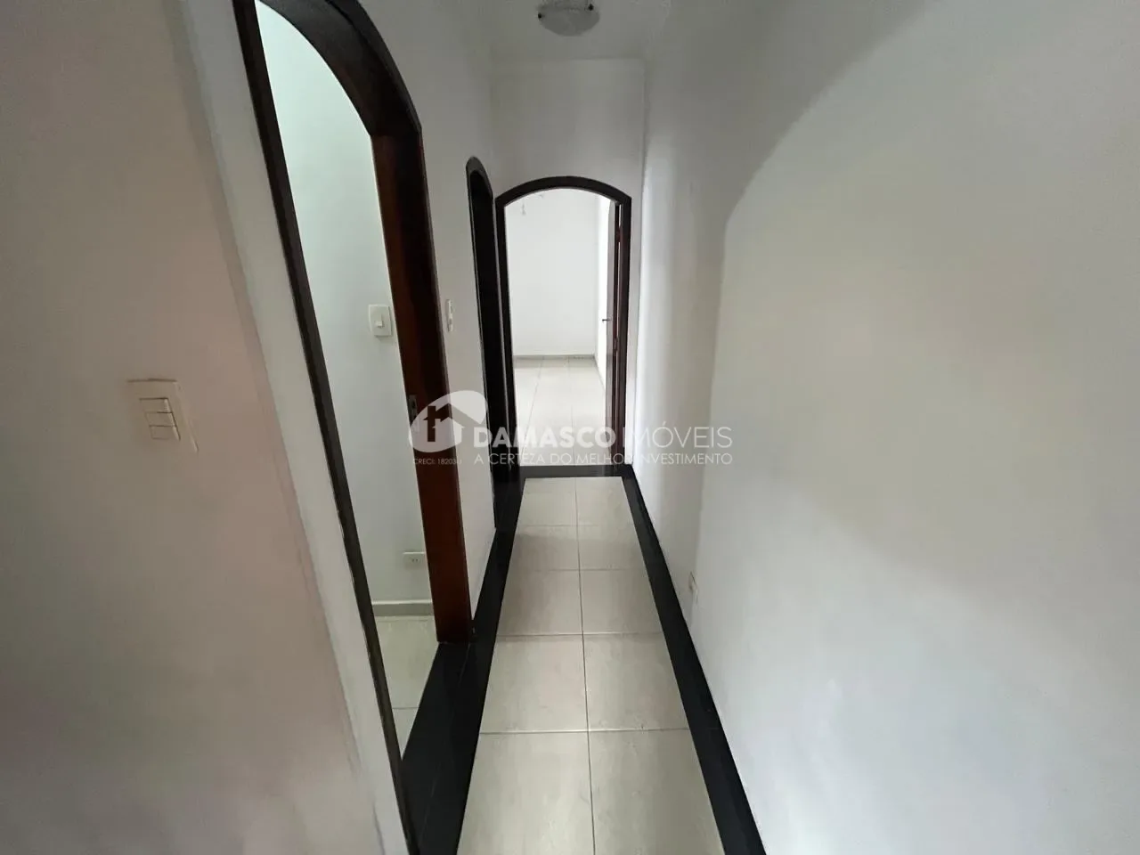 Sobrado para Venda 3 Quartos, 2 Suites, 5 Vagas, Mauá, São Caetano do Sul - SP