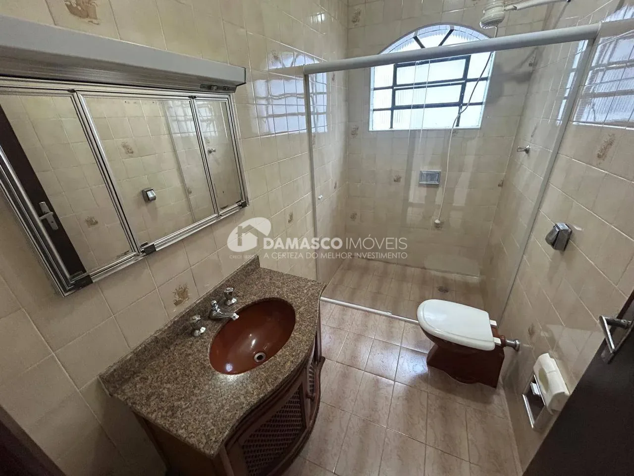 Sobrado para Venda 3 Quartos, 2 Suites, 5 Vagas, Mauá, São Caetano do Sul - SP