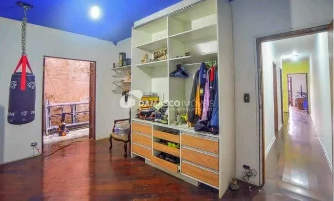 Sobrado à venda 3 Quartos, 1 Suite, 2 Vagas, 350M², Santa Maria, São Caetano do Sul - SP