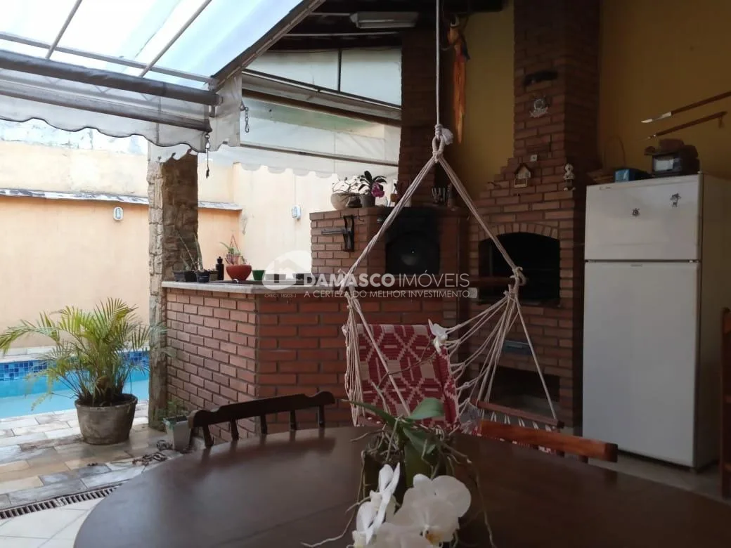 Sobrado à venda 4 Quartos, 3 Suites, 5 Vagas, 300M², Vila Alpina, São Paulo - SP