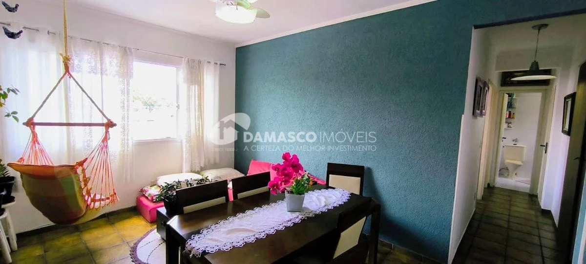 Apartamento com 2 quartos