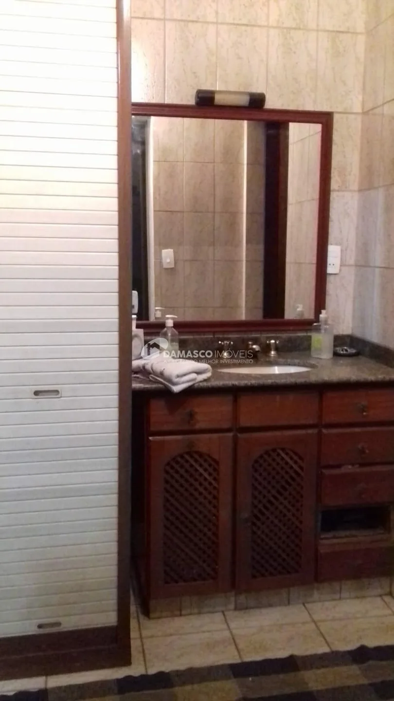 Sobrado à venda 4 Quartos, 2 Suites, 2 Vagas, 300M², Rudge Ramos, São Bernardo do Campo - SP