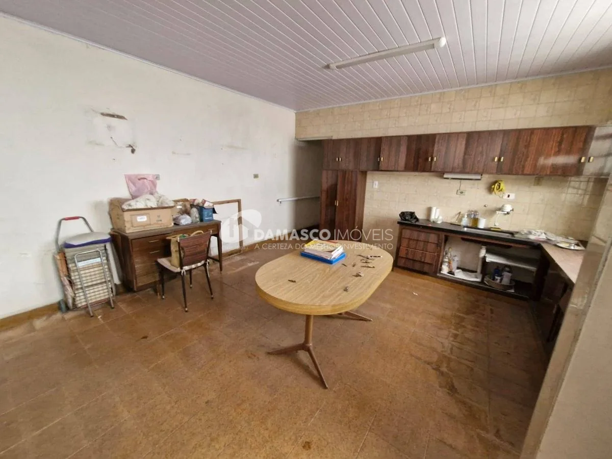 CASA TÉRREA NO BAIRRO SANTA PAULA, 3 DORMITÓRIOS - SCS