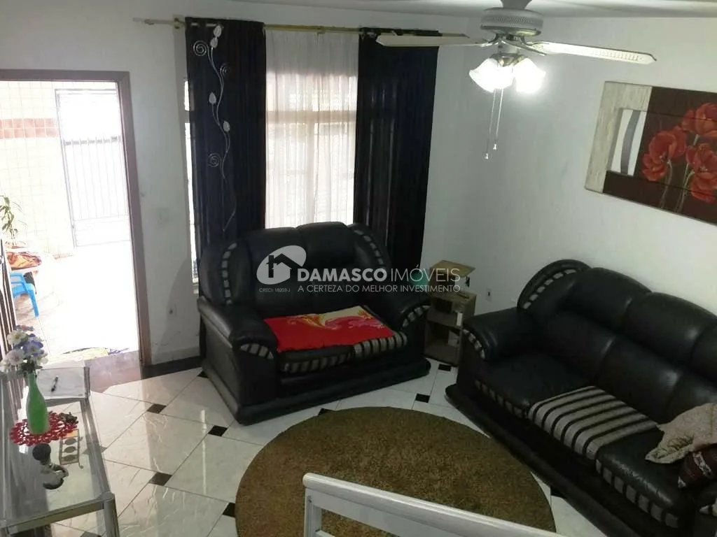 Sobrado à venda 2 Quartos, 2 Suites, 2 Vagas, 315M², Fundação, São Caetano do Sul - SP