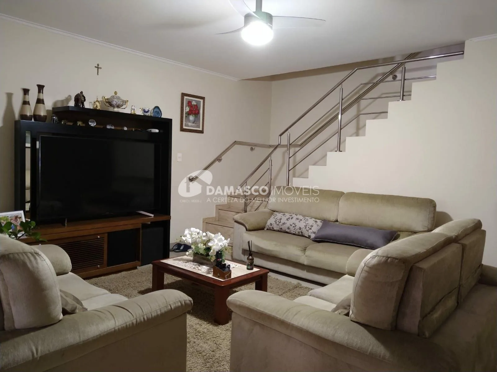 Sobrado à venda 2 Quartos, 2 Vagas, 100M², Vila Arapuã, São Paulo - SP