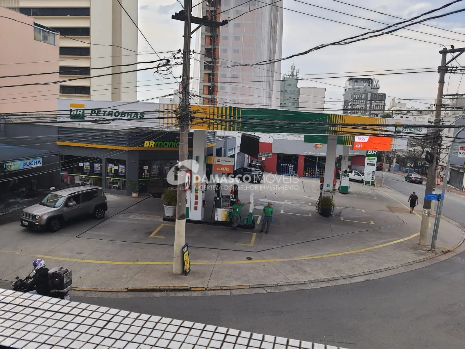 Sobrado à venda, com 153,38 m² de área total e 126,49m² de área construída, Santo Antônio, São Caetano do Sul, SP