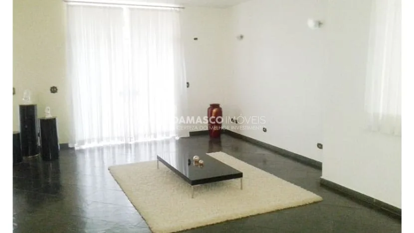 Sobrado à venda 4 Quartos, 4 Suites, 9 Vagas, 800M², Campestre, Santo André - SP