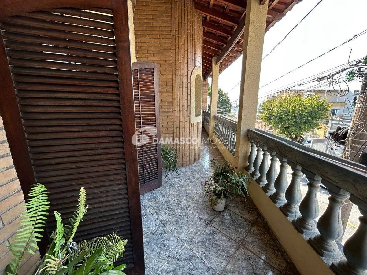 Sobrado a venda, 3 dorm, 4 vagas