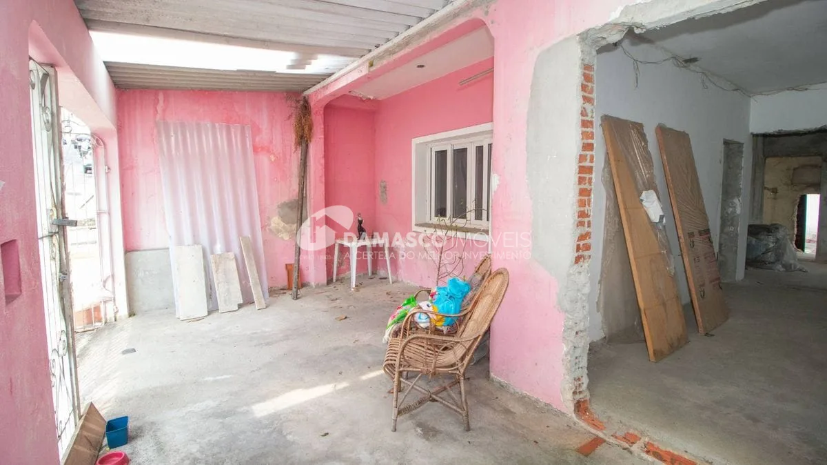 Imóvel com duas casas Bairro Osvaldo Cruz