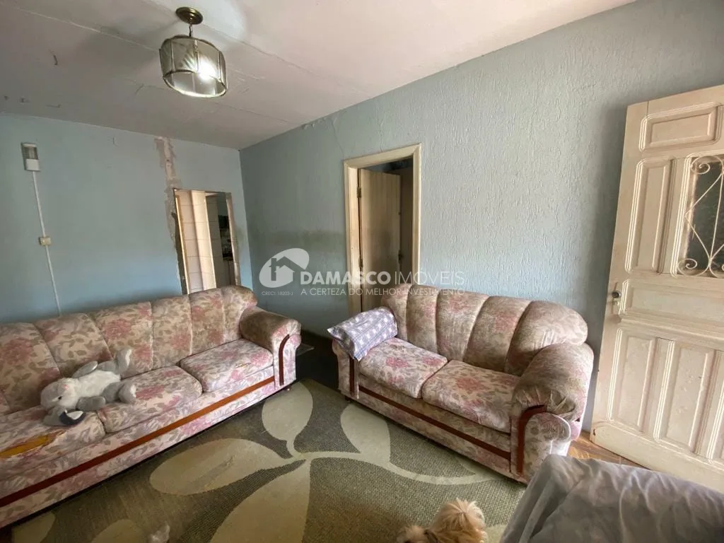 Casa à venda 2 Quartos, 2 Vagas, Vila Palmares, Santo André - SP